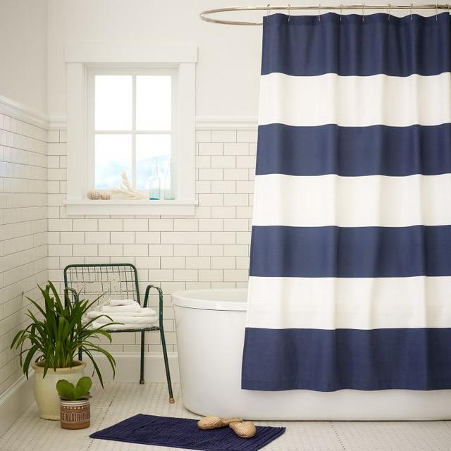 Kék csíkos zuhanyfüggöny
