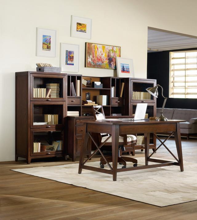 Íróasztal és dolgozószobai és irodai szekrény