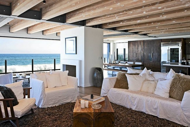 Matthew Perry Malibui ház nappali