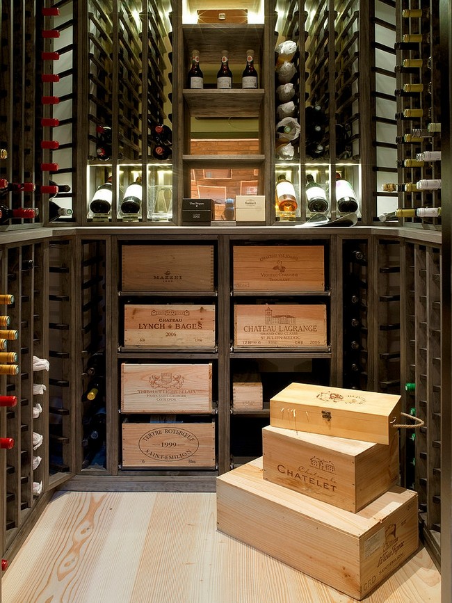 Bortároló szoba bortartó szekrények