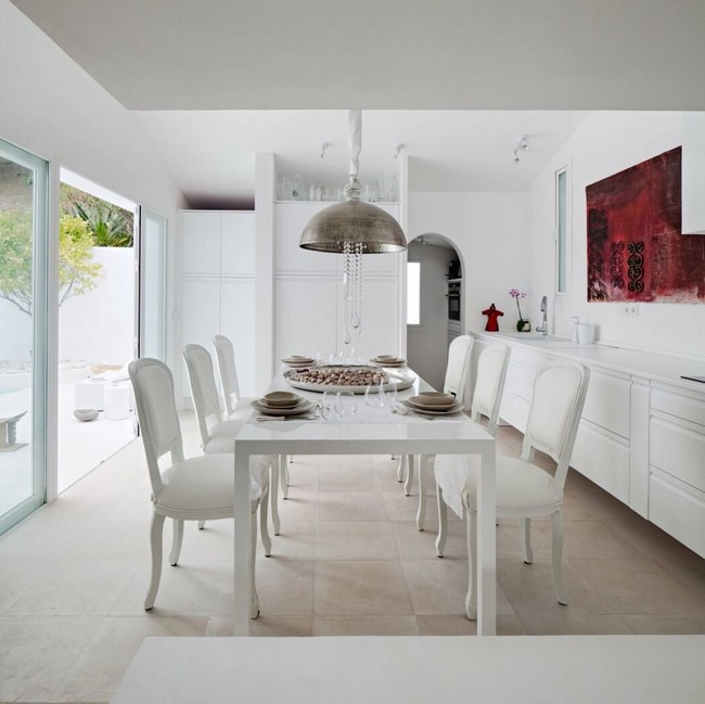 Spanyol mediterrán villa lakberendezés mór stÃlusjegyekkel