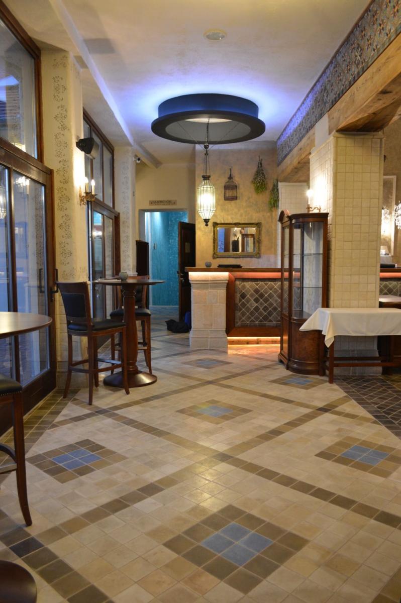 48-as étterem Kecskemét belső tér képek