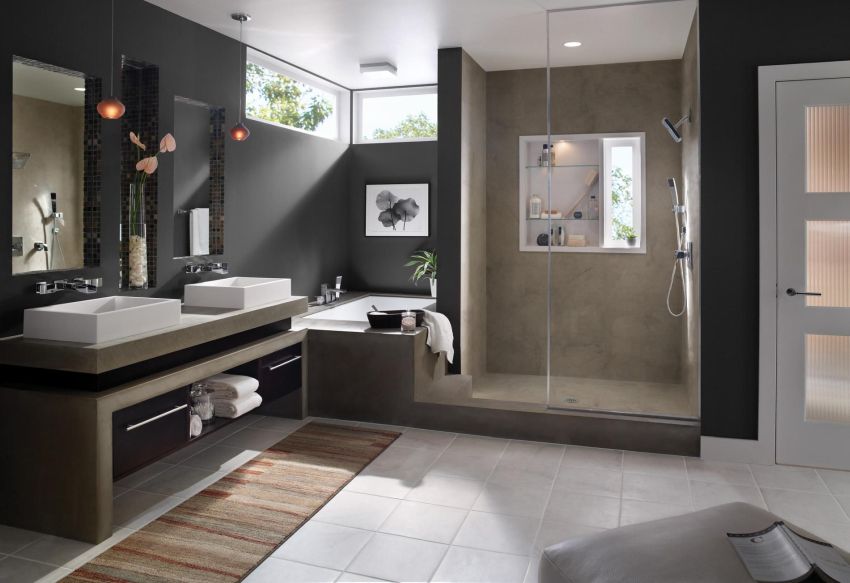 Modern fürdőszoba fürdőkáddal és zuhanyzóval