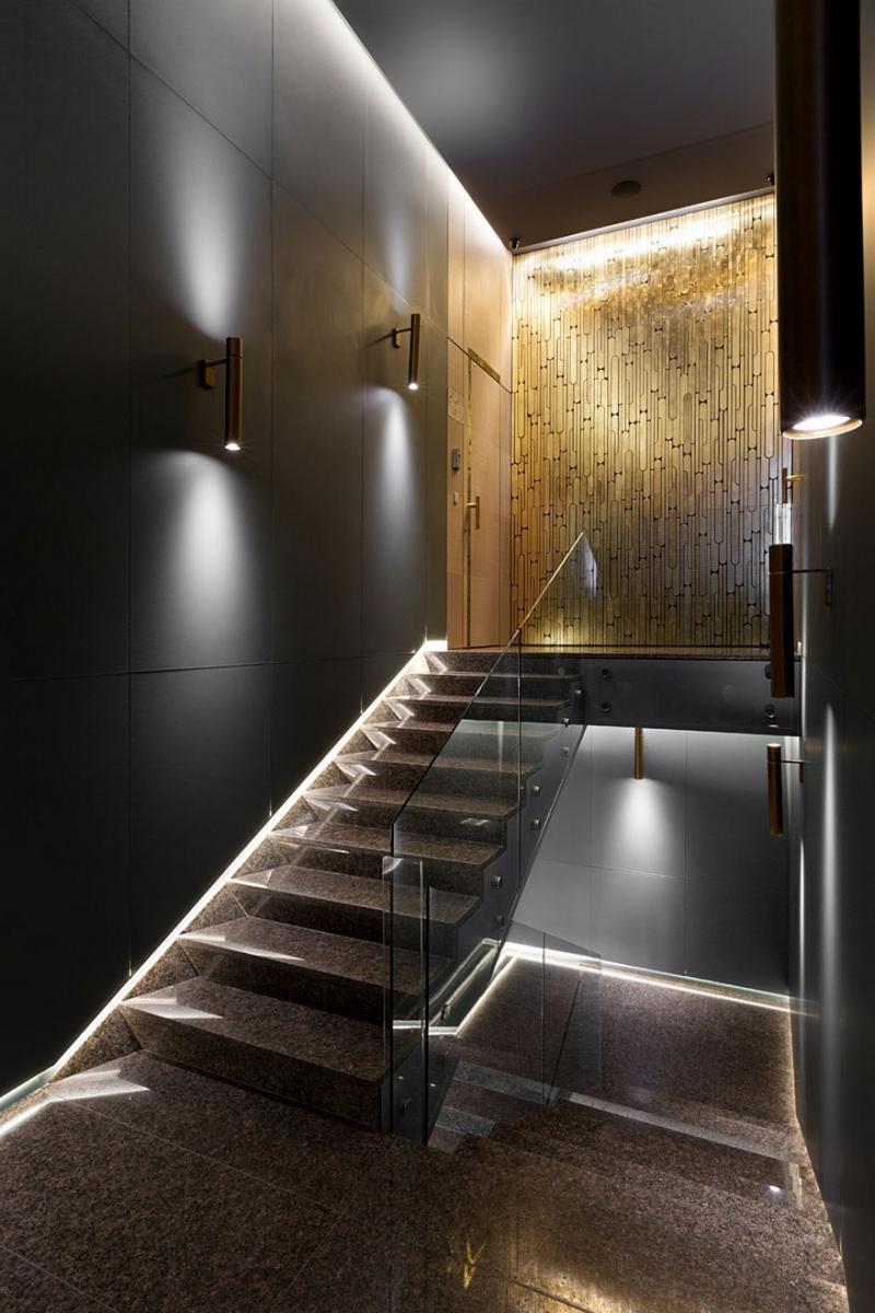 A YOD Design tervezésében luxus iroda lépcsőház