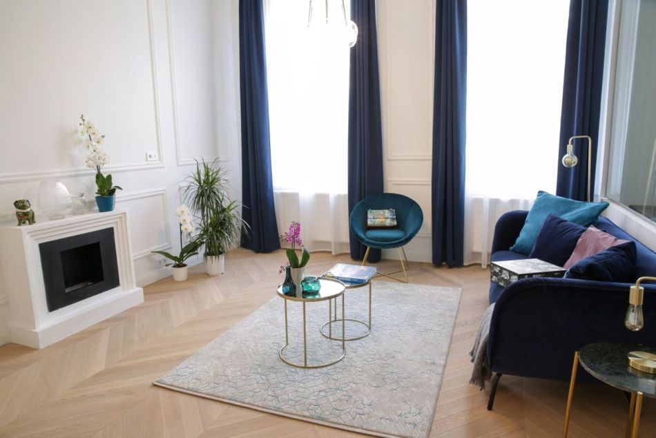 Franciás sikkel fűszerezett modern 87 m2 es belvárosi lakás