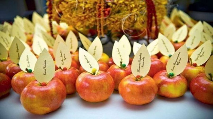 Őszi alma dekoráció asztalra