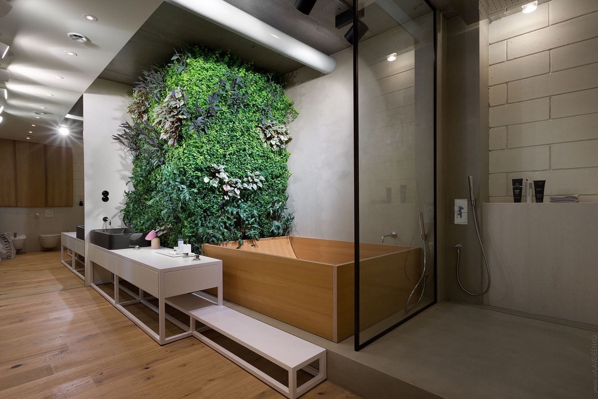 Luxus fürdőszoba élő növényfallal
