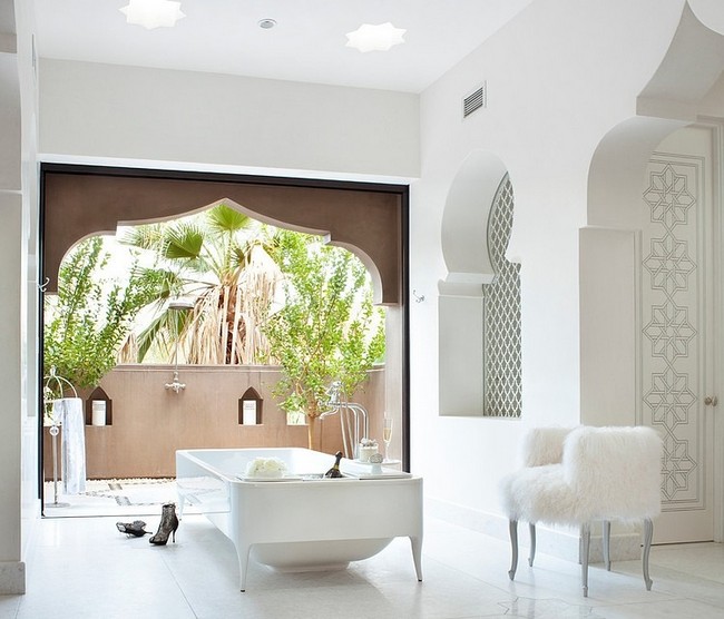 Marokkói stíéusú fehér fürdőszoba