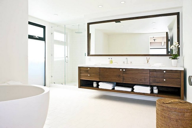 Matthew Perry Malibui ház fürdőszoba