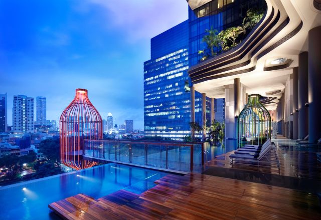 Parkroyal Hotel Singapore terrace