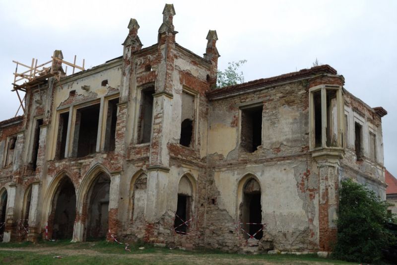 bonchidai Bánffy kastély leromlott állapotban