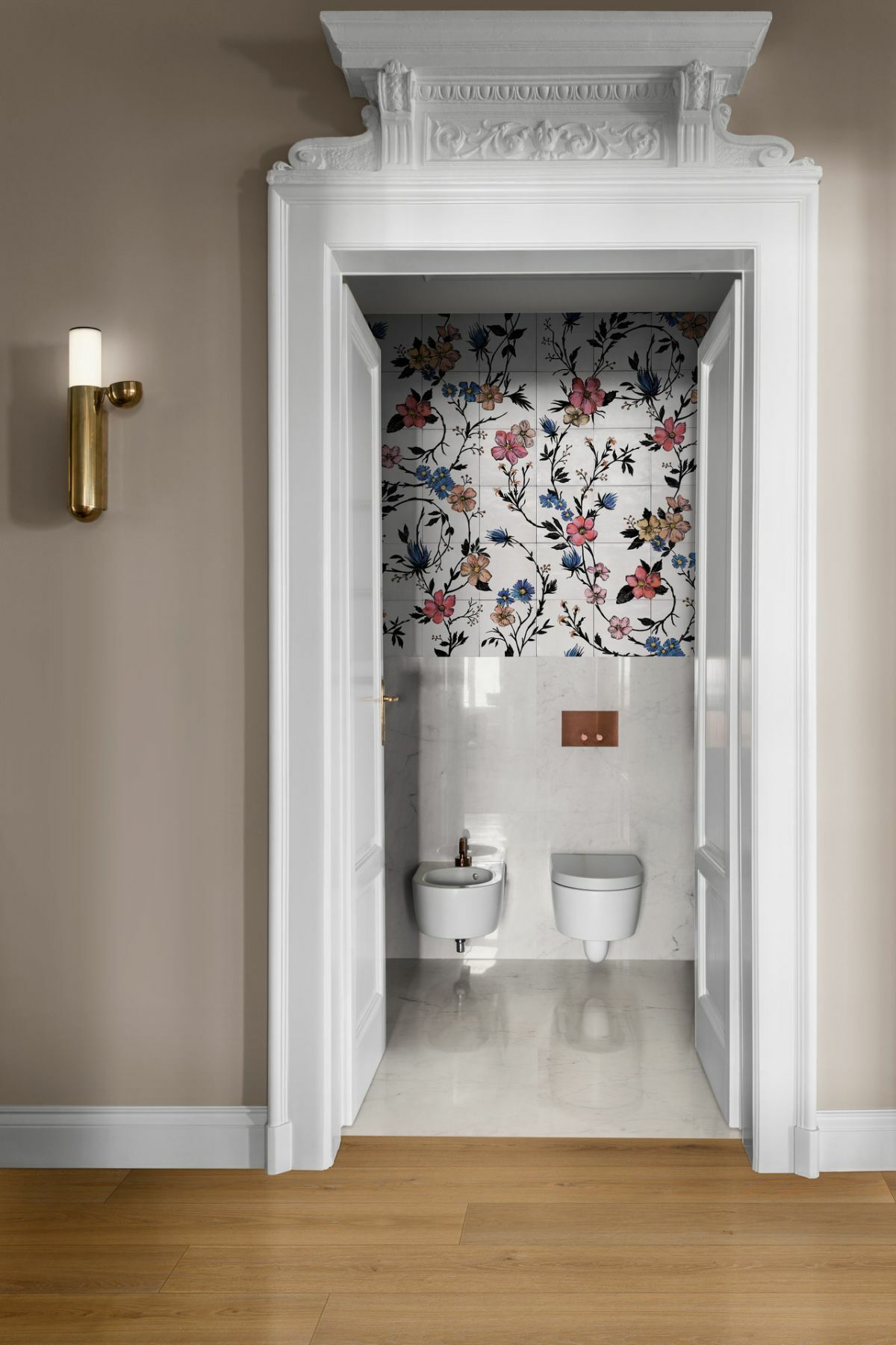 Marazzi Crogiolo Rice színes virágos fürdőszoba burkolat