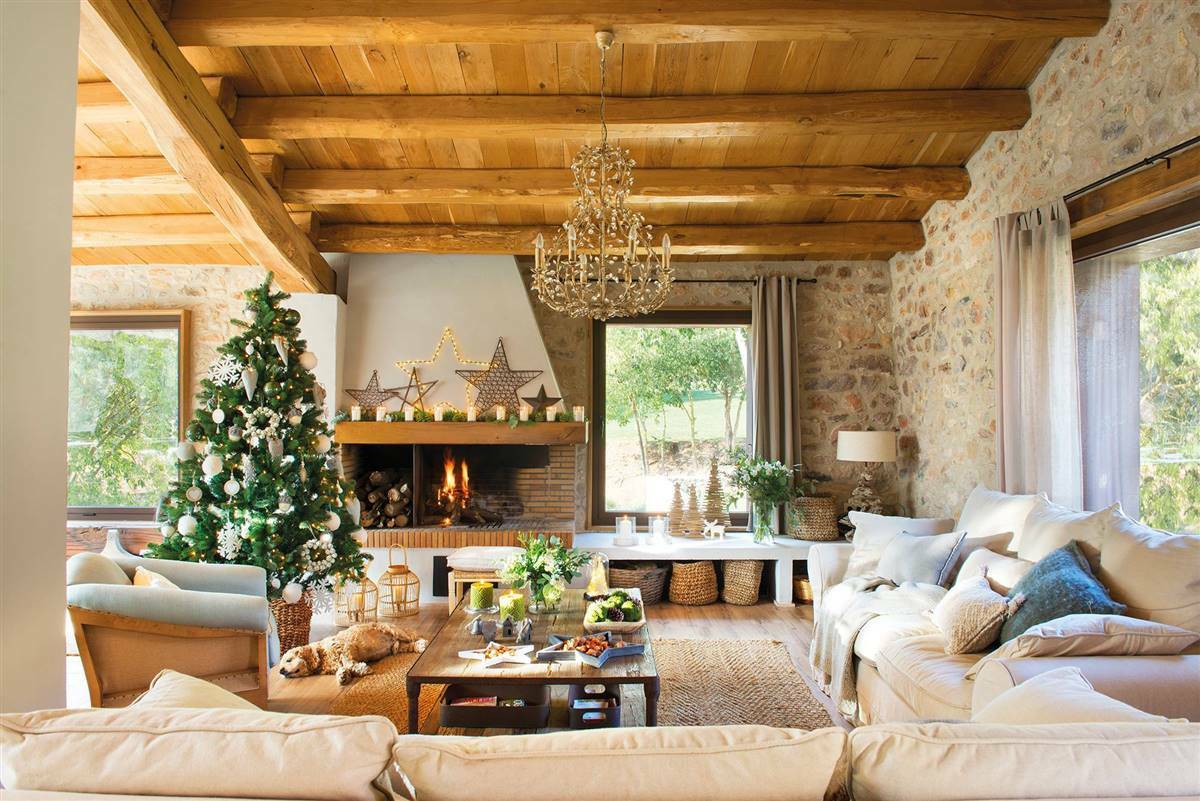 Karácsonyfa elhelyezése nappaliban
