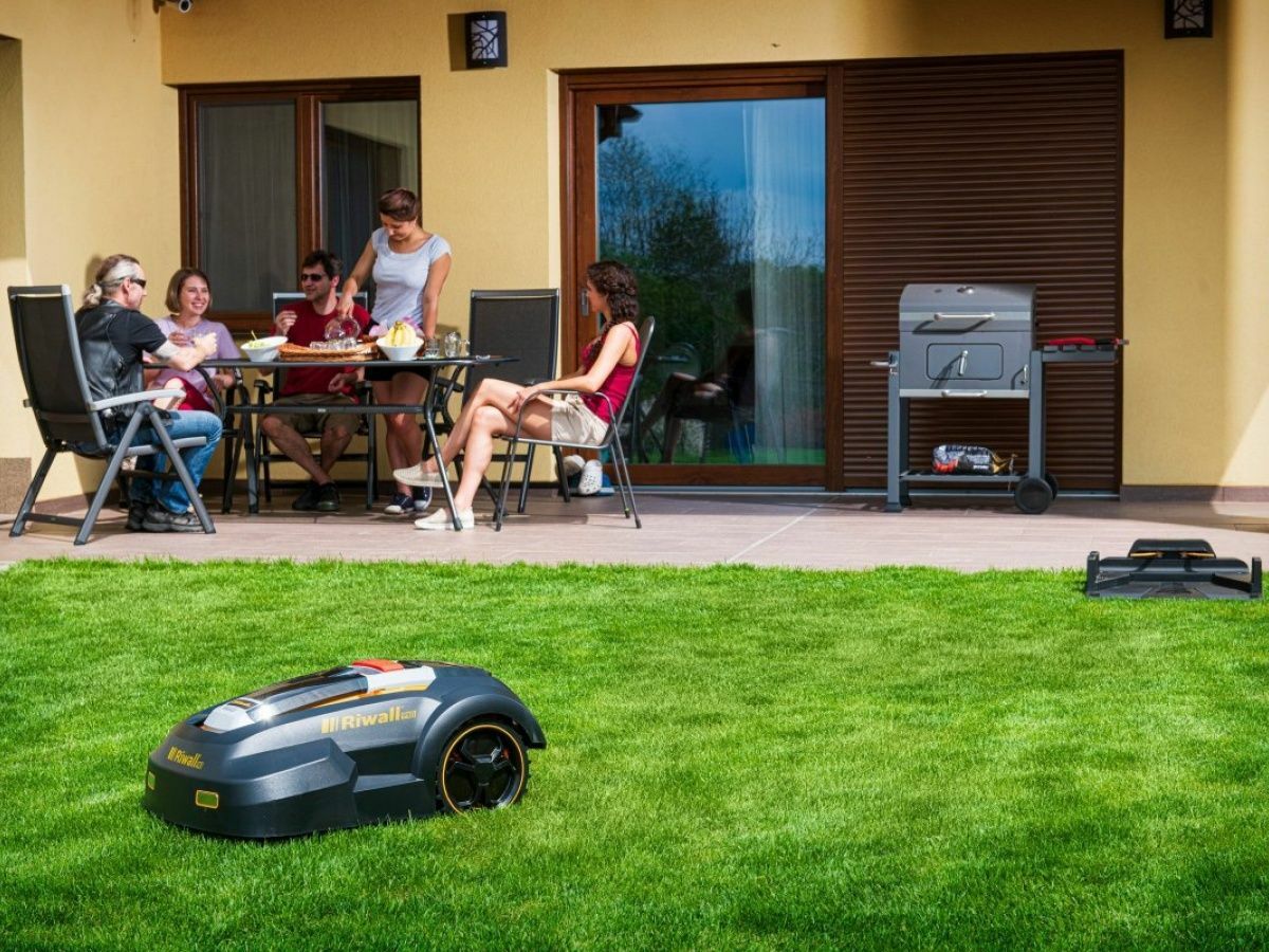 Riwall akkumlátoros robotfűnyíró