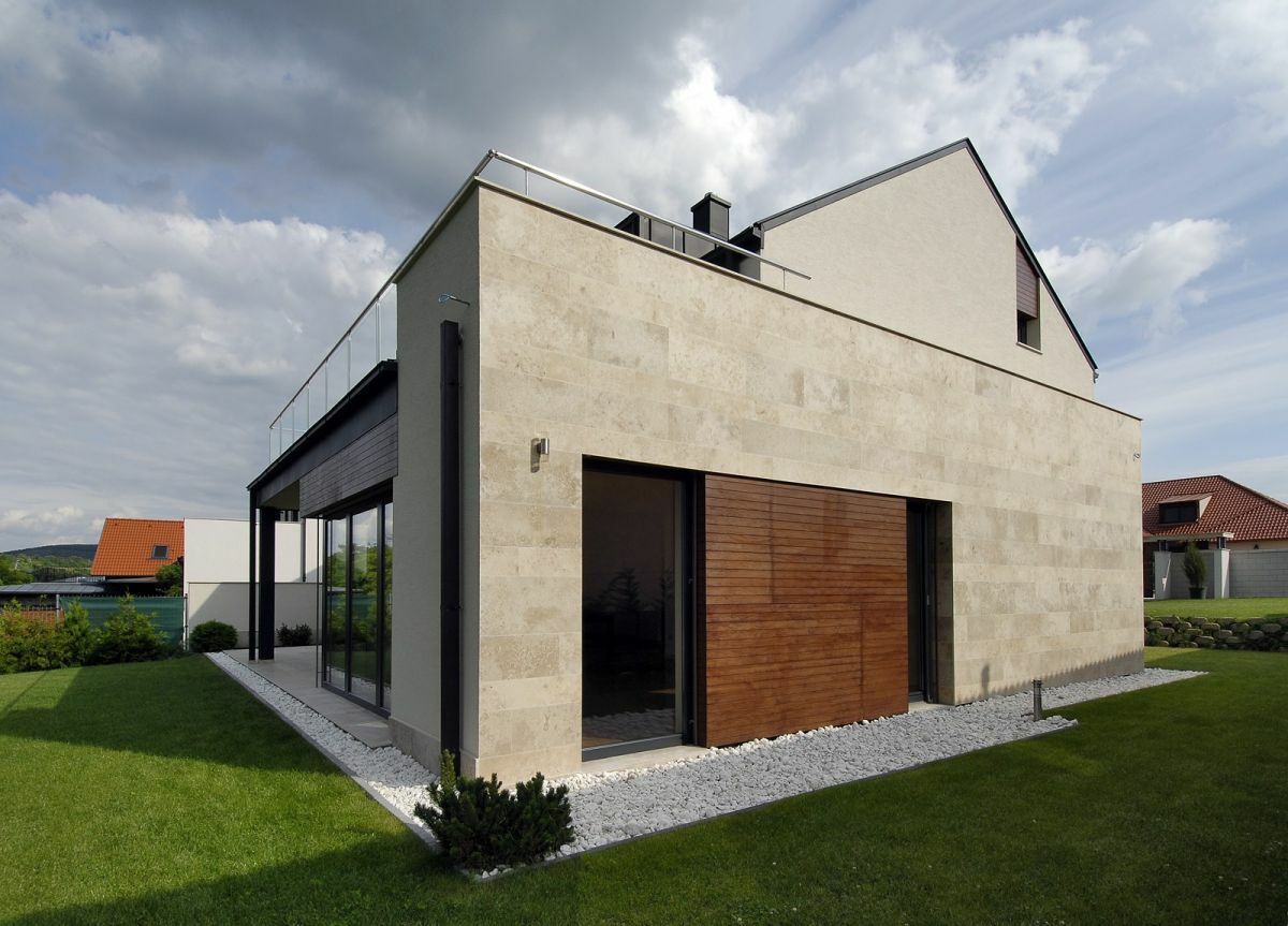 Jura mészkő homlokzati burkolat