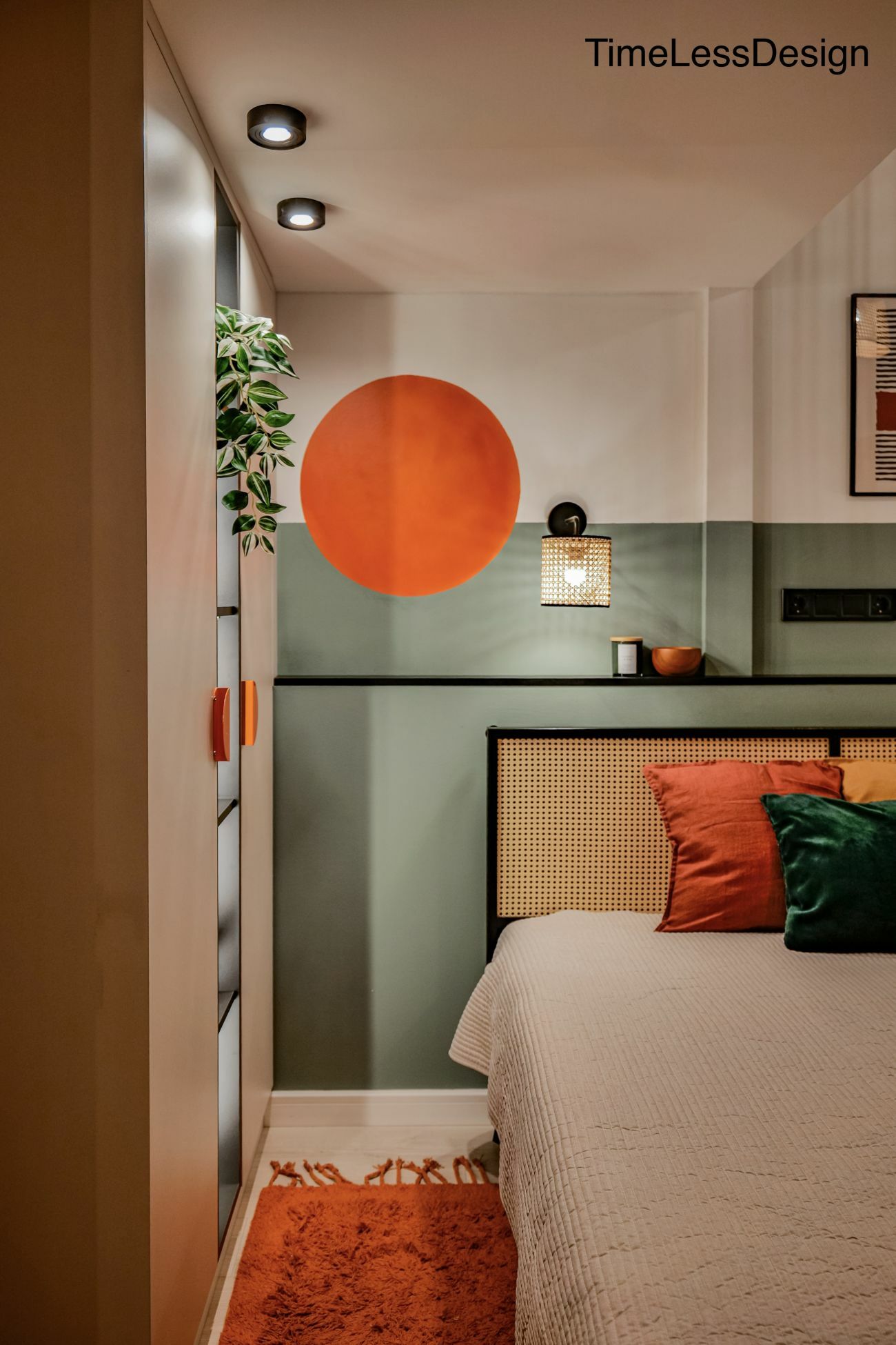 Inspiráló ez a hálószoba ezzel a narancssárga körrel