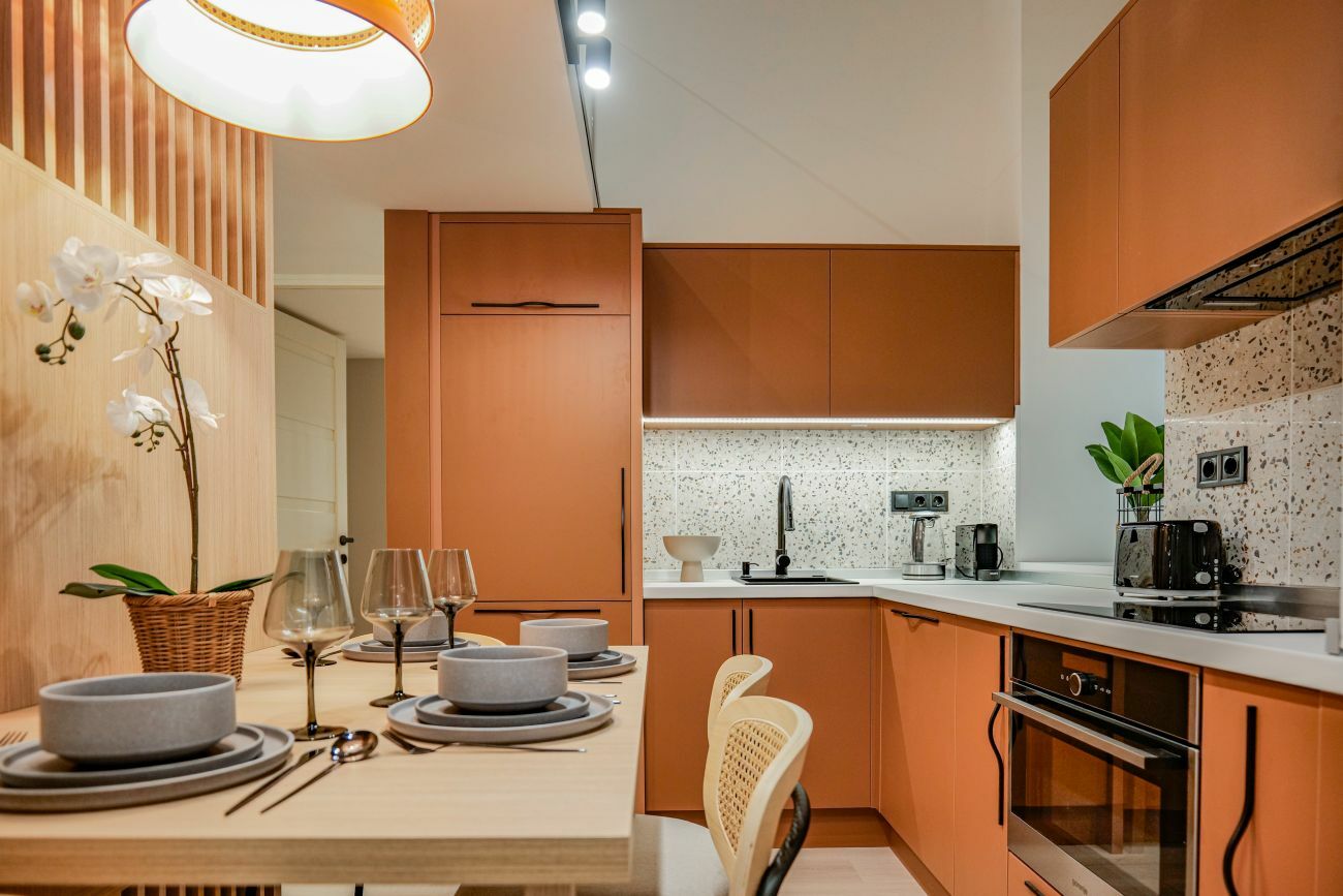 A konyhafal burkolat apró kőszempcse mintás  lap