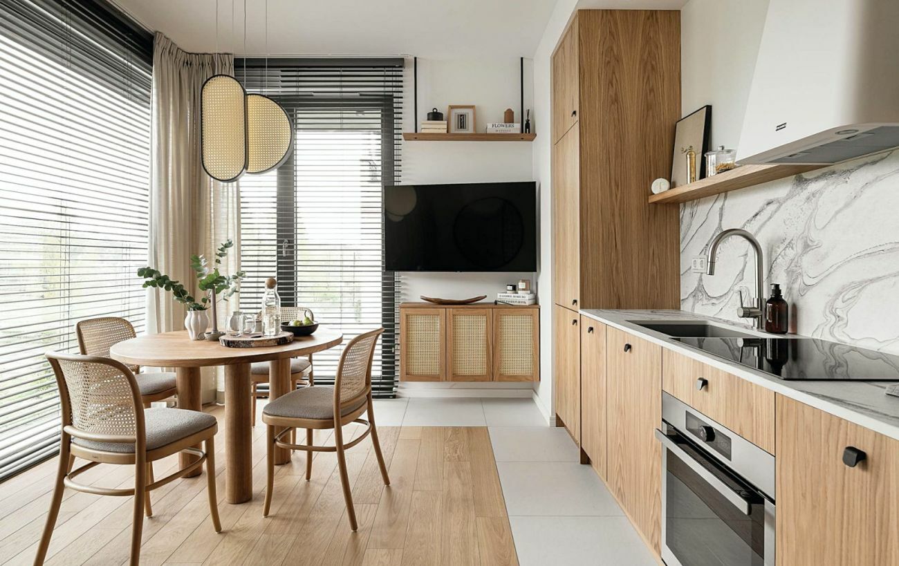 Natúr hangulatú szellős konyha