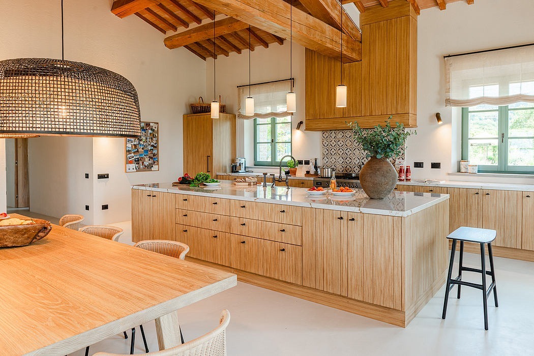 Látszó mennyezeti gerendázat