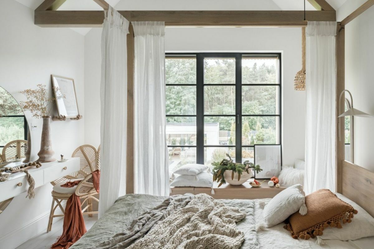 Vidéki hangulatú modern hálószoba