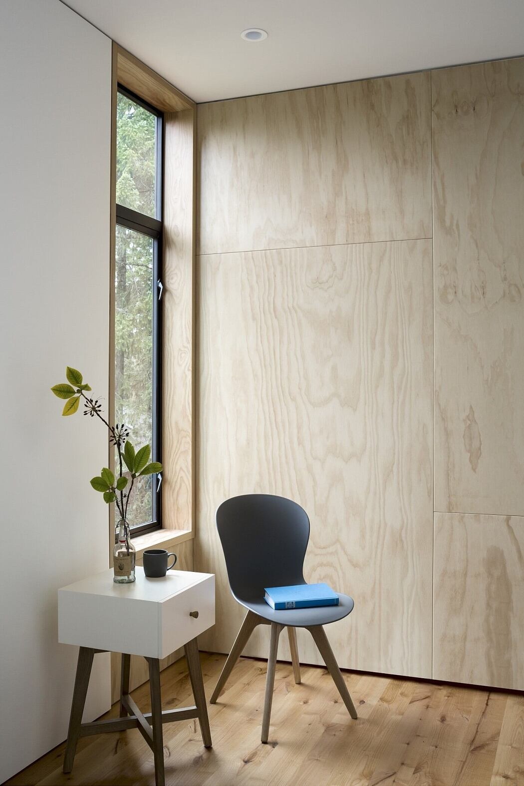 Réregelt lemez szekrény minta