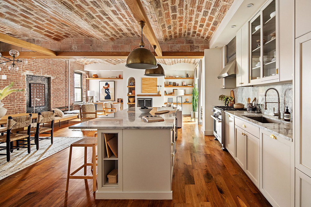 Szigetes konyha minőségi parketta