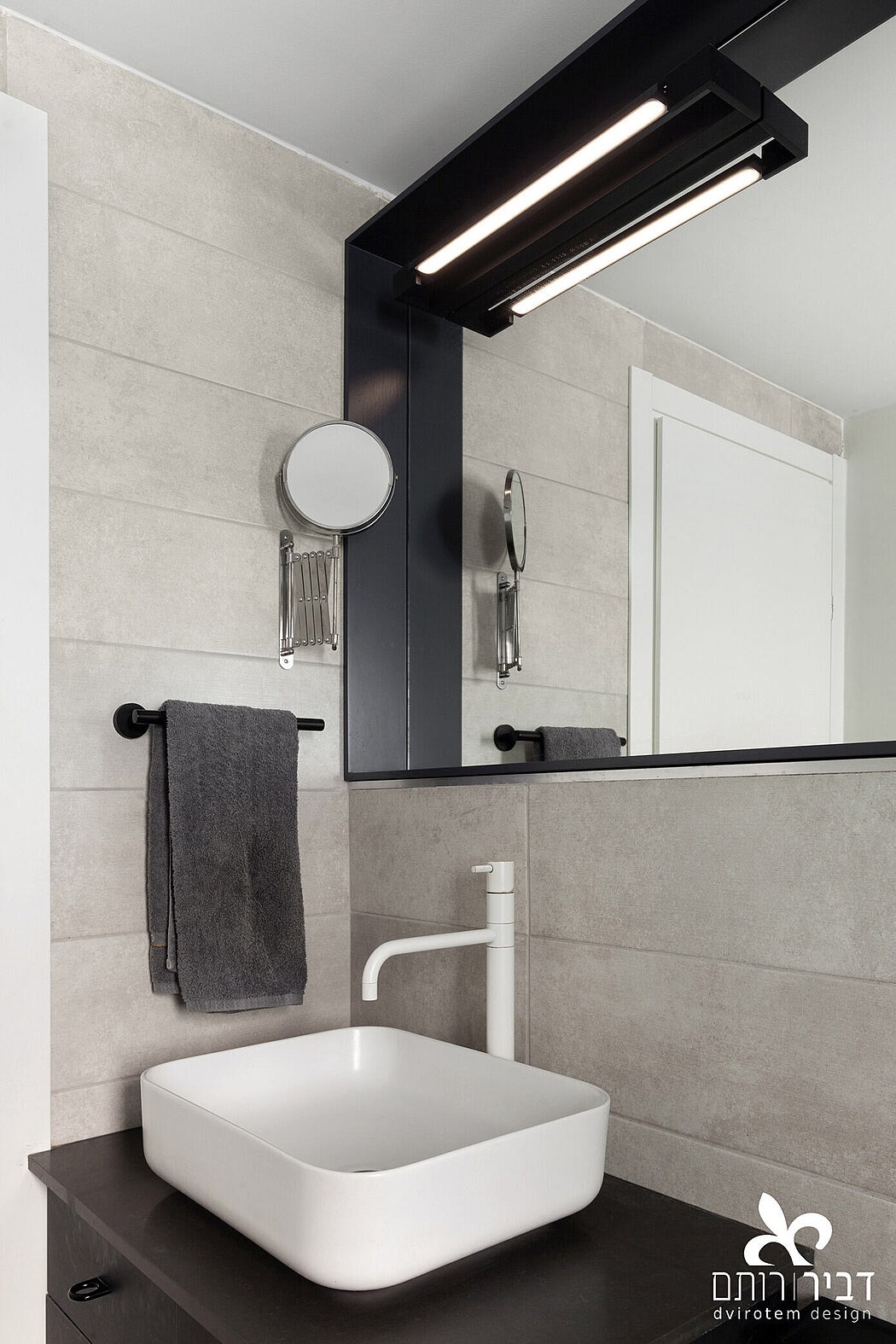 Fehér design mosdó