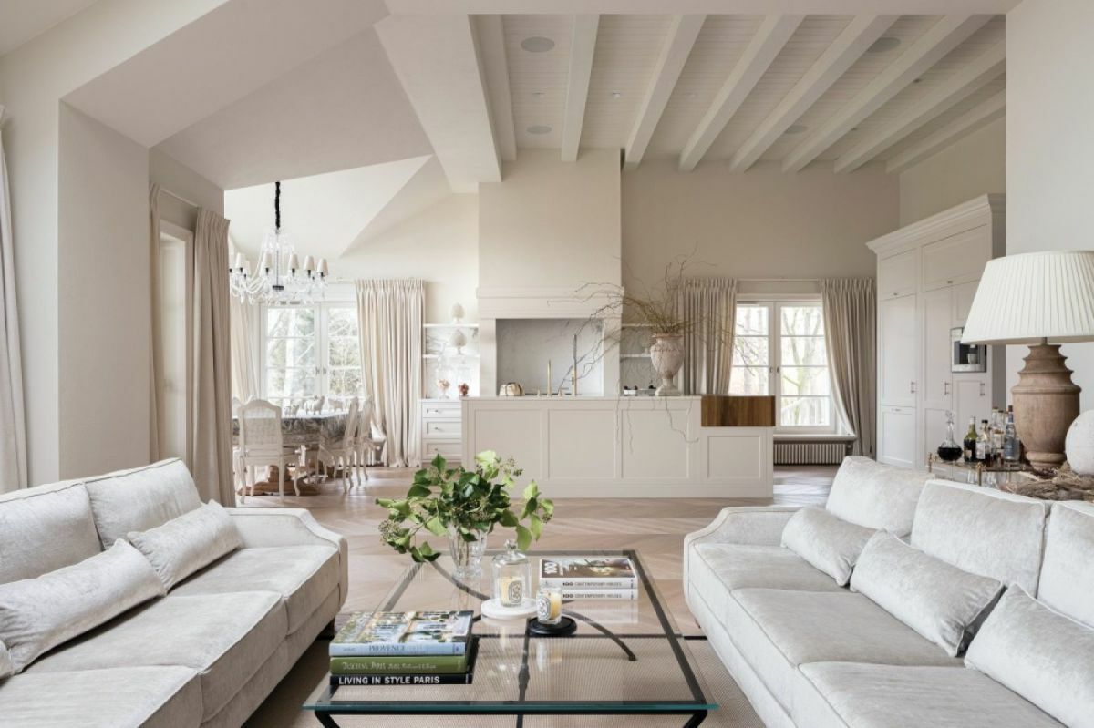 Provence hangulatú lakberendezés