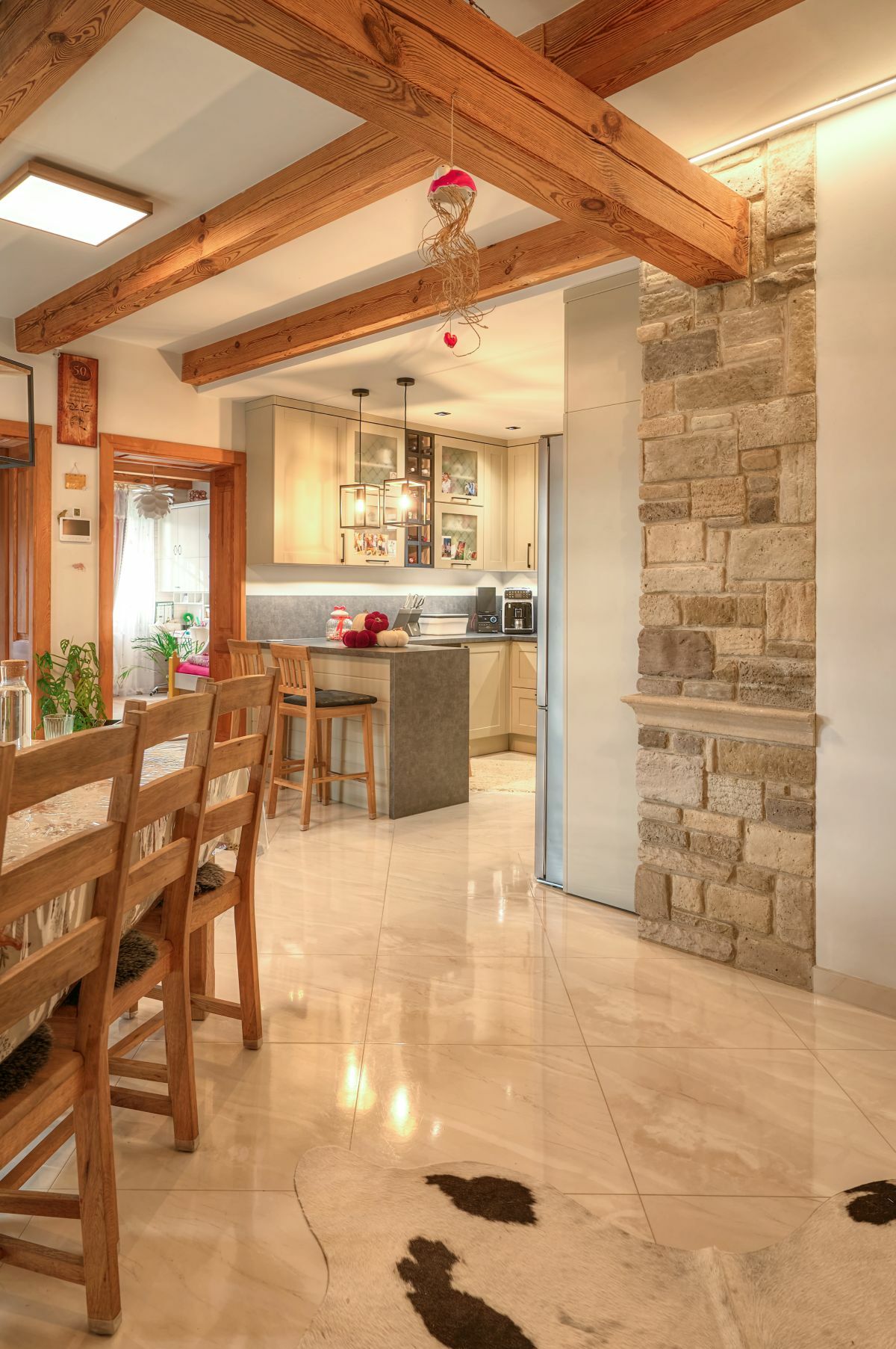 Magyar manufactura kövek beltérben