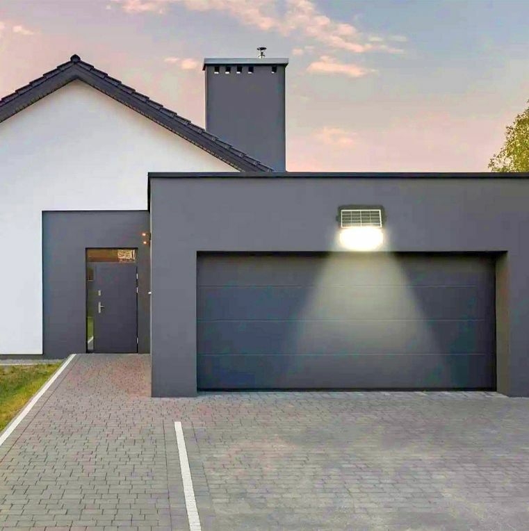 Napelemes vezeték nélküli led reflektor