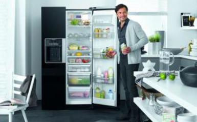 Új magasfényű KULT side-by-side Bauknecht szabadon álló hűtőszekrény