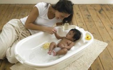 Praktikus kiegészítők babafürdetéshez