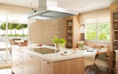Egyedi tervezésű modern konyhabútor és étkező egy ötfős család részére