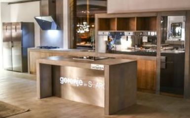 Philippe Starck tervezett minimalista konyhagép kollekciót a Gorenje felkérésére