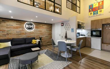 Izgalmas 27 m2-es Airbnb lakás 16 m2-es épített galériával a Ráday utcából