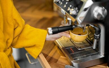 Kávézósarok kialakítása kis irodákban – Tippek és ötletek 